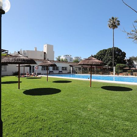 071 - Beachside Studio Perfect For A Family Getaway Lägenhet Torremolinos Exteriör bild