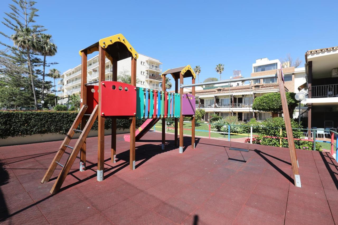 071 - Beachside Studio Perfect For A Family Getaway Lägenhet Torremolinos Exteriör bild