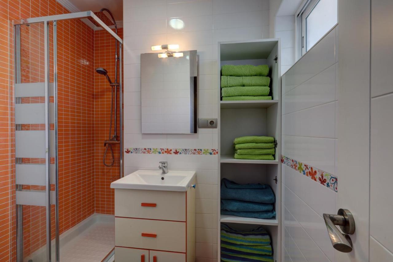 071 - Beachside Studio Perfect For A Family Getaway Lägenhet Torremolinos Exteriör bild