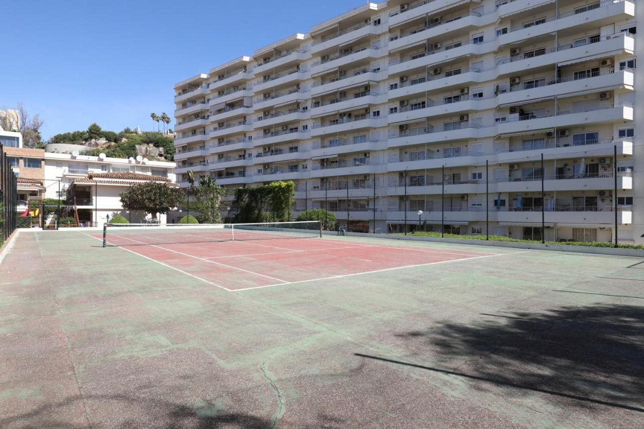 071 - Beachside Studio Perfect For A Family Getaway Lägenhet Torremolinos Exteriör bild